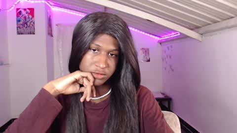 Snapshot of angell_dustt chatting on 01-21-25, 03:37 Danielle online show from 01-21-25, 03:37