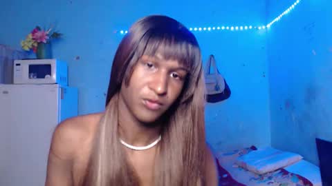Snapshot of angell_dustt chatting on 10-13-25, 07:36 Danielle online show from 10-13-25, 07:36