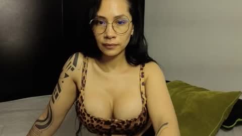 Snapshot of angellaisabella chatting on 10-28-25, 12:41 ANGELA ISABELLA online show from 10-28-25, 12:41