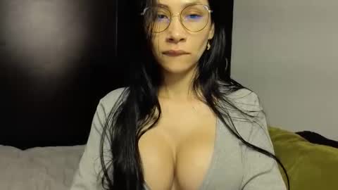 Snapshot of angellaisabella chatting on 11-07-25, 12:38 ANGELA ISABELLA online show from 11-07-25, 12:38