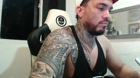 angellatino0 online show from 12-04-24, 07:06