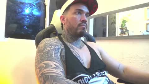 angellatino0 online show from 01-09-25, 04:30