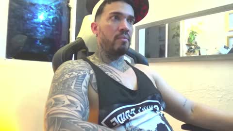 angellatino0 online show from 01-09-25, 08:13