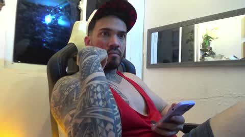 angellatino0 online show from 01-10-25, 02:57