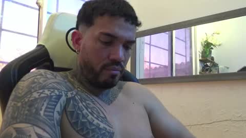 angellatino0 online show from 01-19-25, 08:41