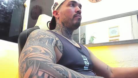 angellatino0 online show from 02-03-25, 12:58