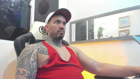 angellatino0 online show from 02-07-25, 08:22