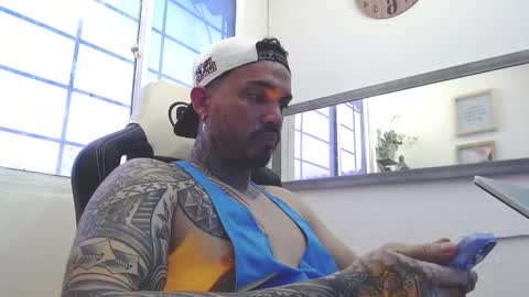 angellatino0 online show from 02-16-25, 09:38