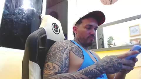angellatino0 online show from 02-19-25, 06:55
