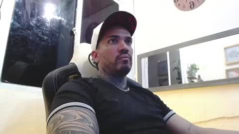 angellatino0 online show from 02-20-25, 03:56