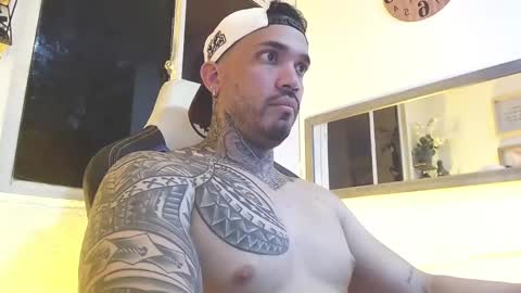 angellatino0 online show from 02-23-25, 05:34