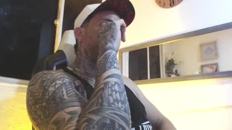 angellatino0 online show from 02-28-25, 07:37