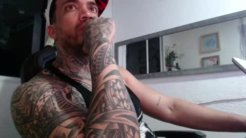 angellatino0 online show from 03-12-25, 07:35