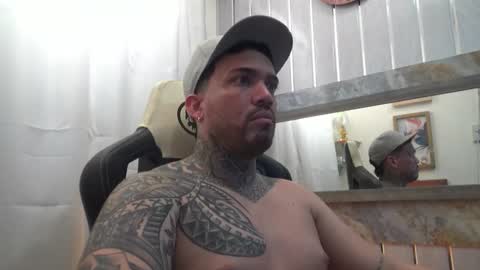 angellatino0 online show from 10-12-25, 04:00