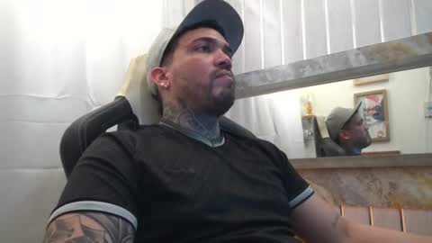 angellatino0 online show from 10-20-25, 05:52