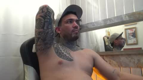 angellatino0 online show from 10-24-25, 03:25