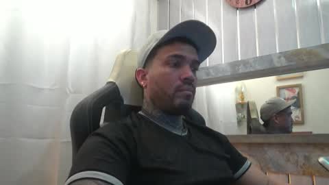 angellatino0 online show from 11-02-25, 03:09