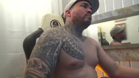 angellatino0 online show from 11-13-25, 08:02