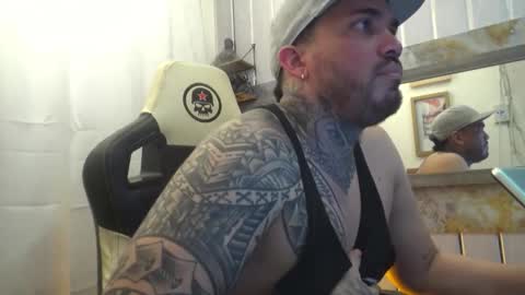 angellatino0 online show from 11-20-25, 06:46