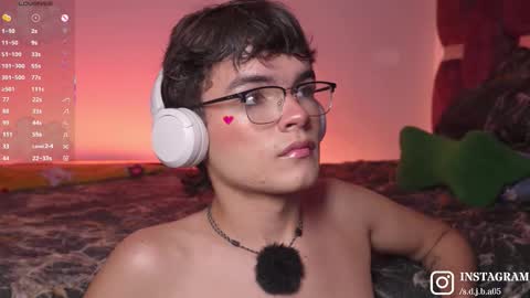 Angelo I work from home this is my room  online show from 11-20-25, 06:02