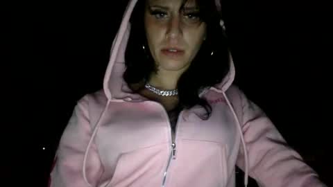 Snapshot of angelofdesire9 chatting on 09-21-25, 01:40 Angel online show from 09-21-25, 01:40