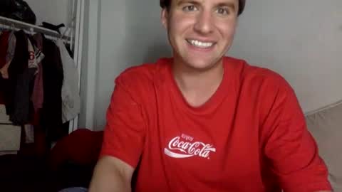 Snapshot of angelofdesire9 chatting on 09-25-25, 05:00 Angel online show from 09-25-25, 05:00