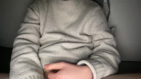 Snapshot of angelow2000 chatting on 12-13-24, 11:06 Angelow online show from 12-13-24, 11:06