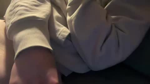 Snapshot of angelow2000 chatting on 12-26-24, 11:35 Angelow online show from 12-26-24, 11:35