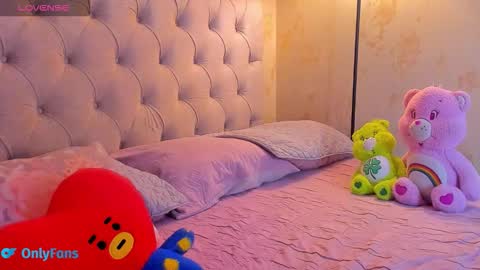 angelrose2323 online show from 10-12-25, 05:06