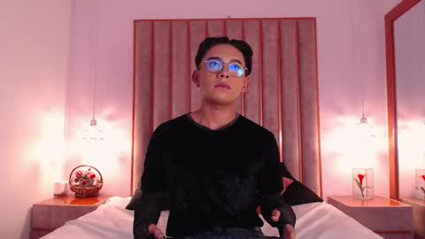 Angel online show from 12-21-25, 03:35