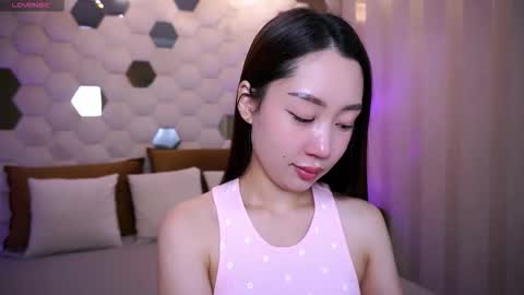 angelshy_ online show from 09-28-25, 05:57