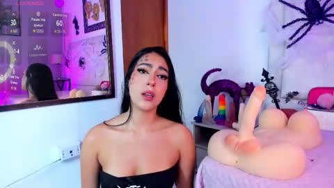 Snapshot of angelss7777 chatting on 10-25-25, 09:20 Angel online show from 10-25-25, 09:20