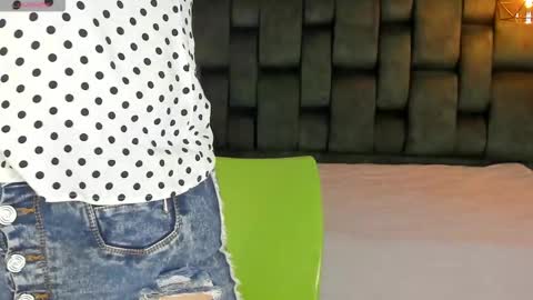 ANGIE online show from 10-10-25, 02:05