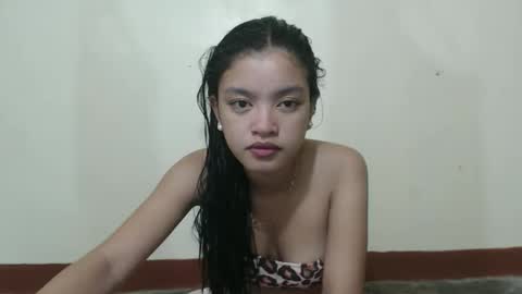 Snapshot of angelxmills chatting on 02-22-26, 11:14 angelxmills online show from 02-22-26, 11:14