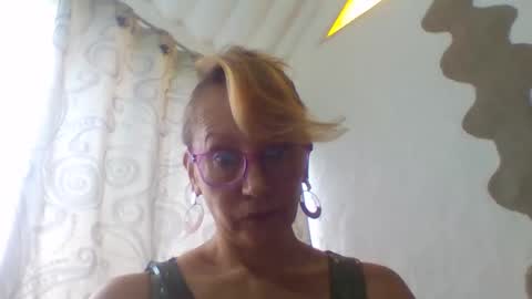 Snapshot of angelycute476334 chatting on 02-25-26, 07:01 angelycute476334 online show from 02-25-26, 07:01