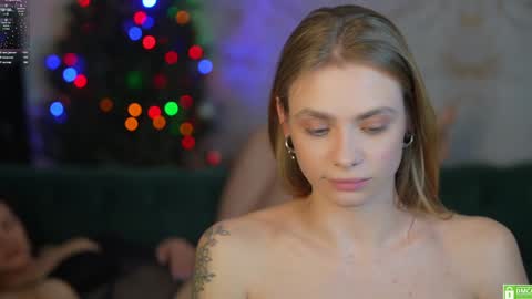 Snapshot of angie_natasha_054 chatting on 01-23-25, 04:37 Natasha Angine online show from 01-23-25, 04:37