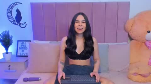 Milo ----       online show from 02-16-25, 04:20
