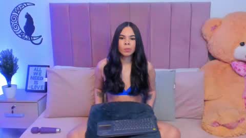 Milo ----       online show from 02-25-25, 03:31