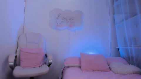 Snapshot of angiiebylpz chatting on 01-20-25, 06:10 violeth lopez online show from 01-20-25, 06:10