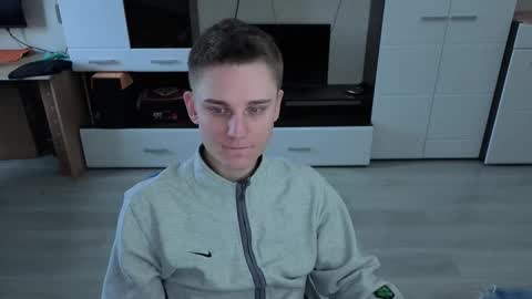 vodka online show from 11-10-25, 07:18