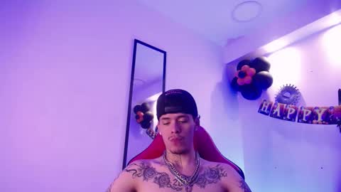 anhonymus online show from 10-17-25, 04:15