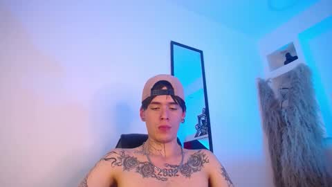 anhonymus online show from 11-11-25, 03:56