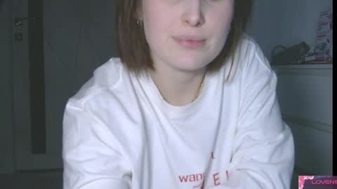 Snapshot of ani_eww chatting on 02-03-26, 03:04 Anne online show from 02-03-26, 03:04