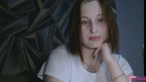 Snapshot of ani_eww chatting on 02-11-26, 11:10 Anne online show from 02-11-26, 11:10