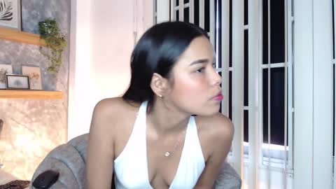 Snapshot of anicarter chatting on 11-22-25, 07:13 online show from 11-22-25, 07:13