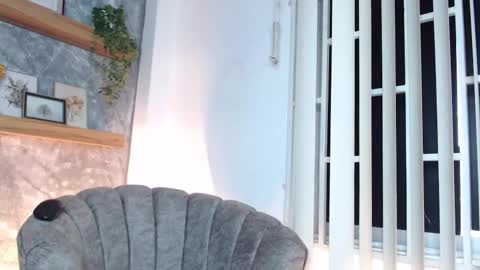 Snapshot of anicarter chatting on 11-24-25, 07:35 online show from 11-24-25, 07:35