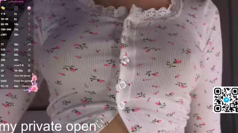 Snapshot of anika_heir chatting on 11-15-25, 03:19 Alice online show from 11-15-25, 03:19