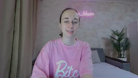 Snapshot of anikabloom chatting on 01-18-25, 12:13 anikabloom online show from 01-18-25, 12:13