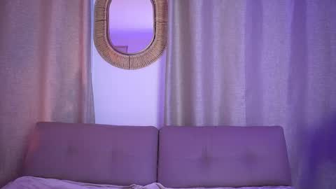 Lauren Anika online show from 02-07-25, 12:17