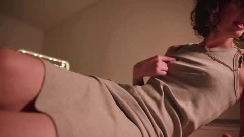 Anise online show from 01-04-25, 07:23